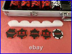 500 Kawasaki Poker Clay Chips in aluminium case+ keys. Hard to find