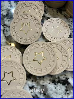 Kardwell Horsehead Right CLAY POKER CHIPS withgold star. Vintage poker chips
