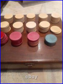 Lot of 129Antique Vintage Clay/Ceramic Poker Chips Smooth RED- WHITE BLUE