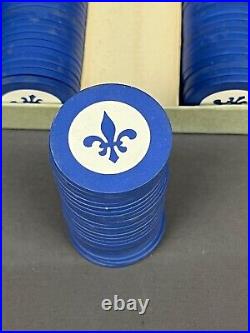 NOS/New Paranoid Inlaid Fleur De Lis 99 Clay Blue Poker Chips in Box C. 1920 (4)