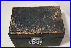 Quality antique clay chip leather wrapped wood box poker gambling box card set