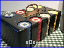 VINTAGE CLAY POKER CHIP SET IN WOODEN LOCKING BOX WithBRASS HARDWARE & KEY