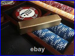 World Poker Tour Poker Chip Set Wood Case 500 11.5 Clay Chip Cards Dice Coasters