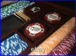 World Poker Tour Poker Chip Set Wood Case 500 11.5 Clay Chip Cards Dice Coasters